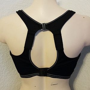 NEW La Isla Run brand ladies sports bra size 38F